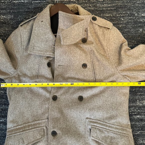 Cohesive & Co light brown peacoat - Picture 3 of 5